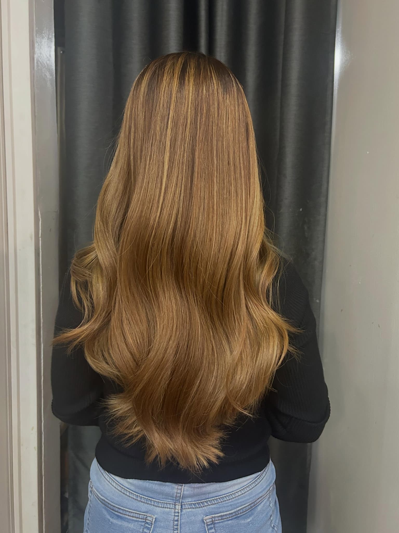 Caramel-gold hair